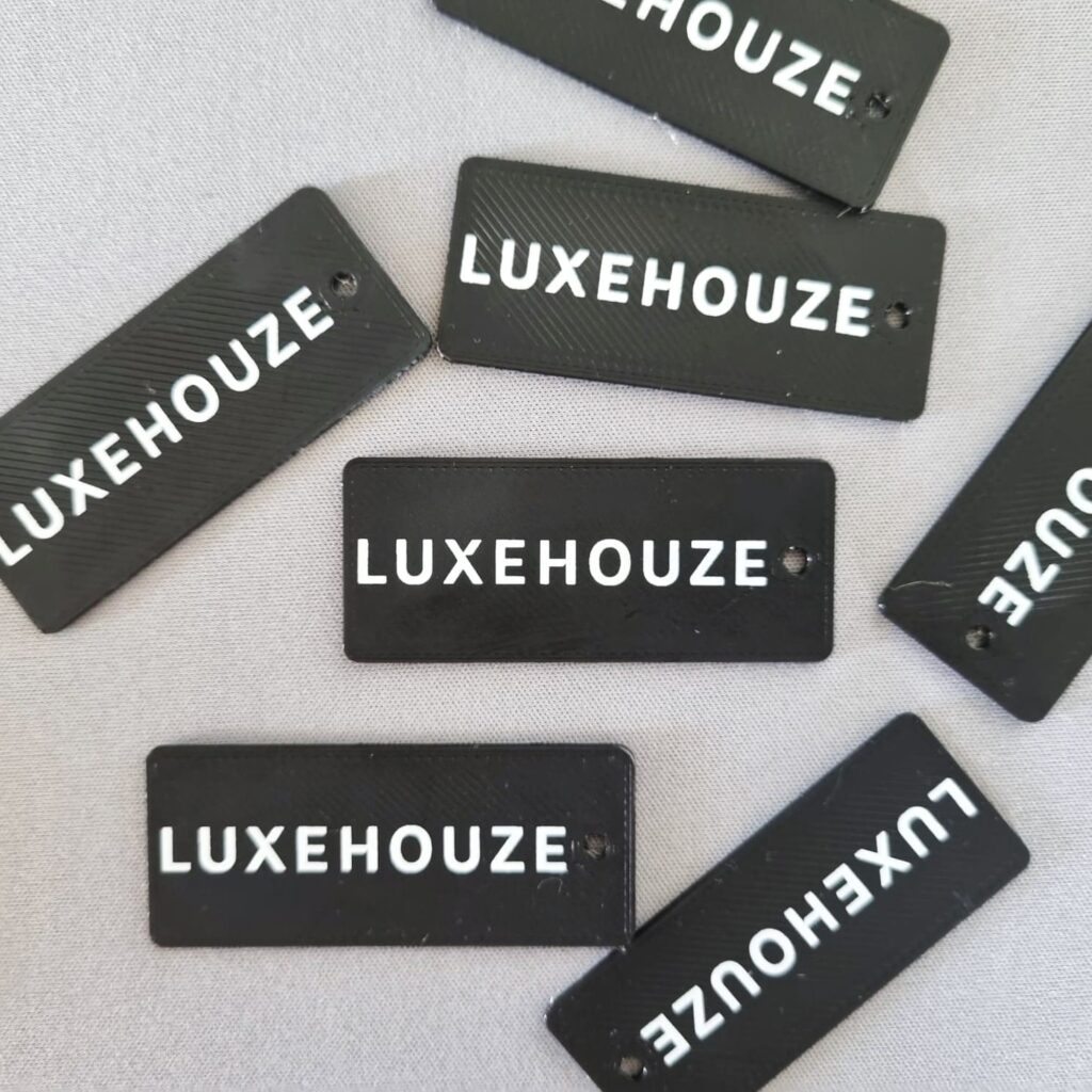 luxehouze tag