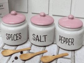 Kenapa Beralih dari Toples Plastik ke Toples Keramik ?